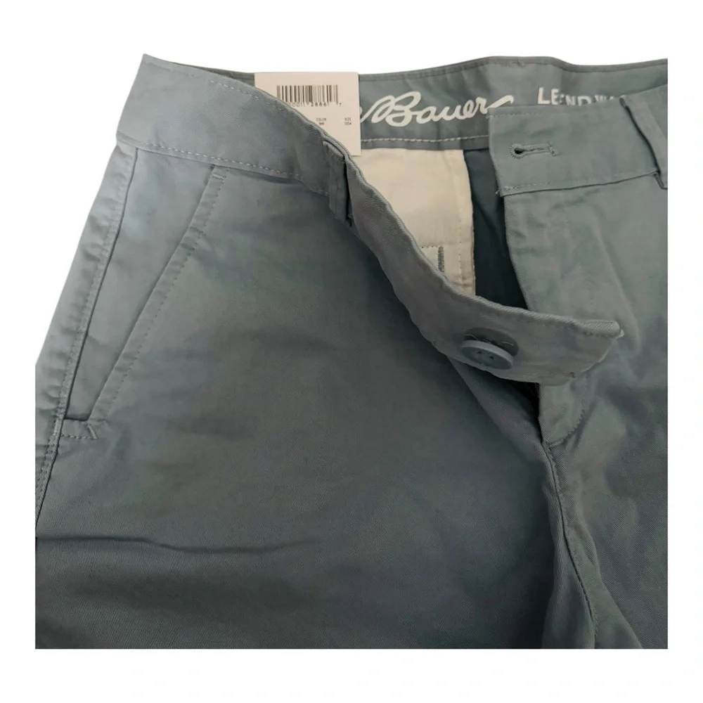 Eddie Bauer Women’s Legend Wash Slightly Curvy Shorts Size 4 Light‎ Blue New - Picture 4 of 10